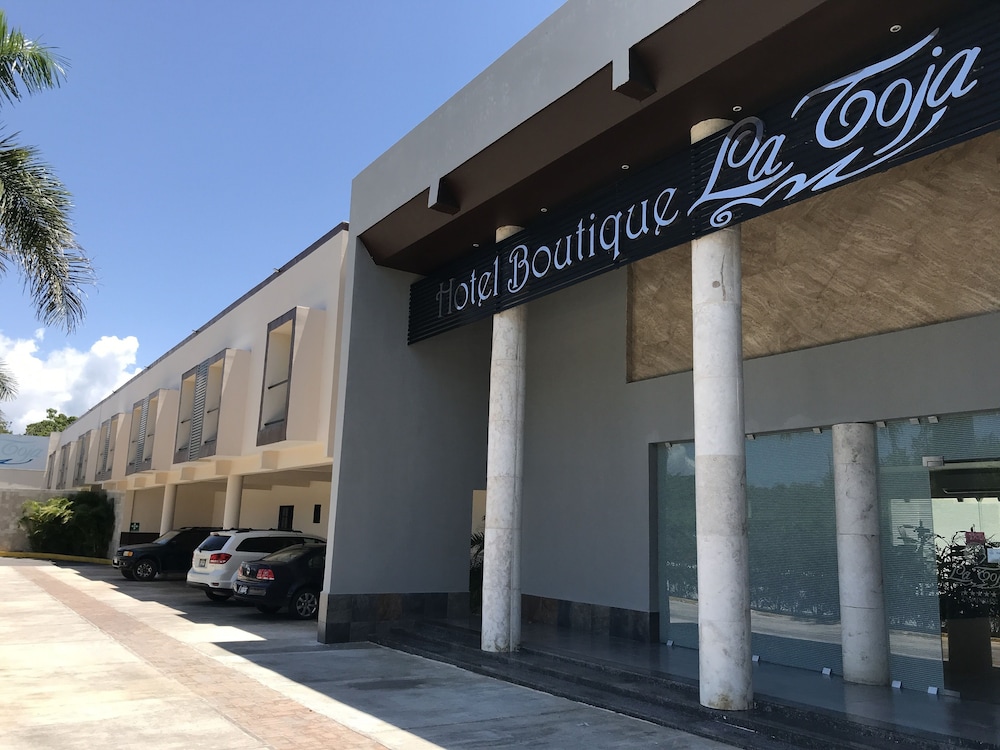 Hotel Boutique La Toja Campeche - Image 1