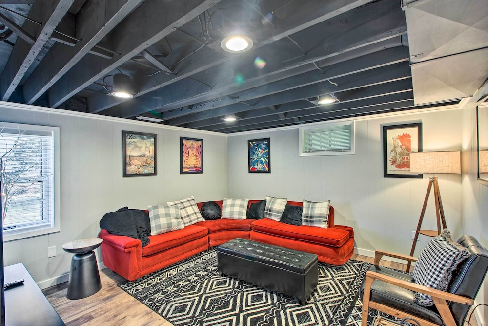 Emporia Vacations - Emporia Family Home Near Downtown: Game Room! - Property Image 24