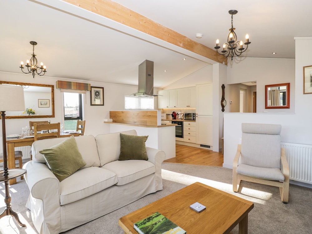 Manor Farm Lodge