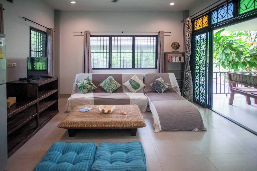 Jaccuzi House 5 pl 200 m From a Beautiful Beach