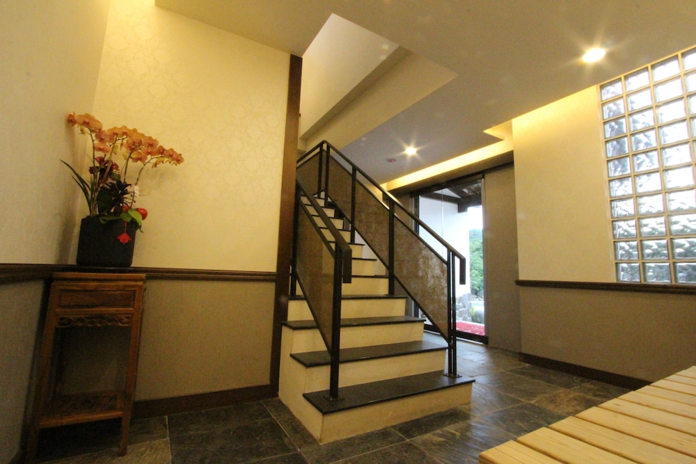 Huaman hot villa