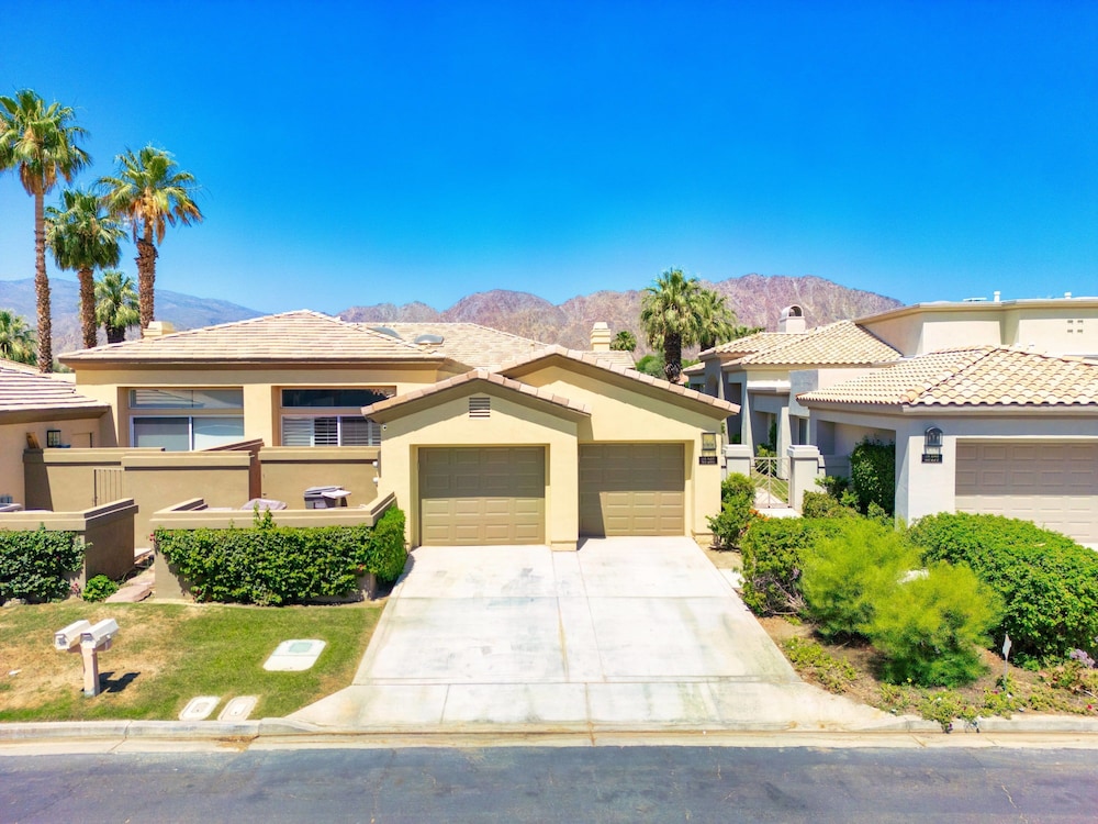 Casa Isla Oasis PGA West 3BR Golf Cart Pool