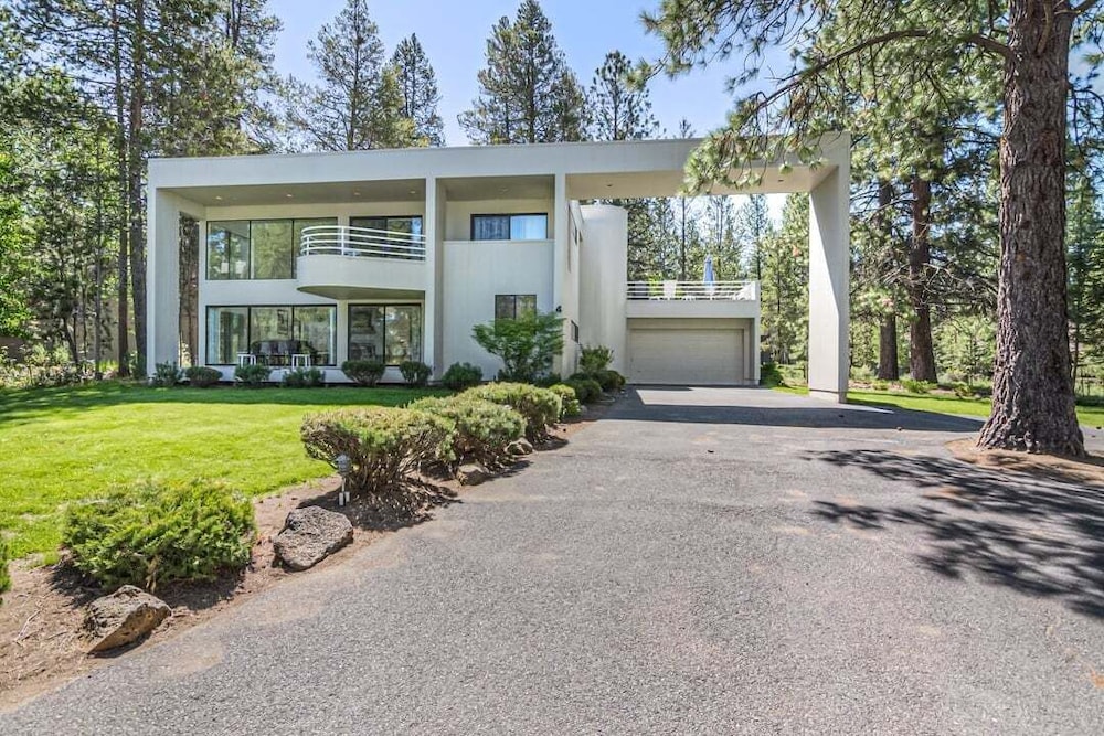 Irish Mountain 4 3 Bedroom Home