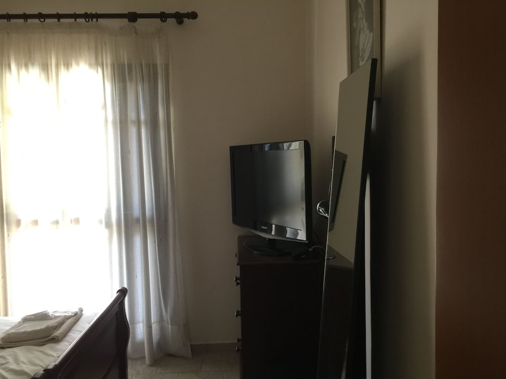 De Michanna Properties