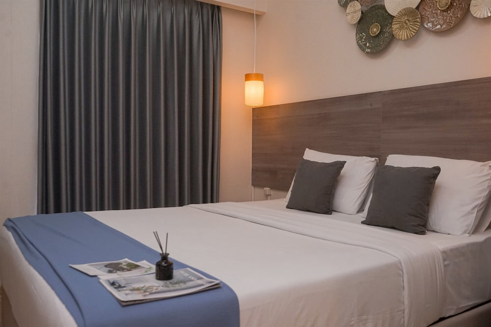 Elegant And Strategic 2Br Apartment At Sky House Bsd