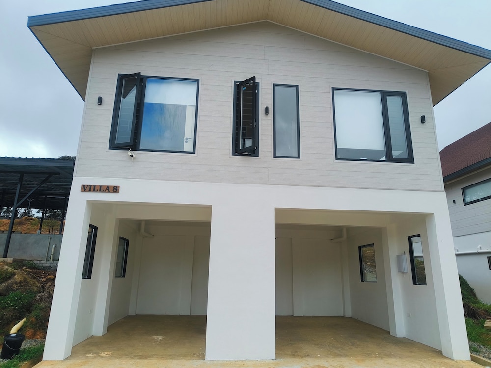 The Pampines Villa