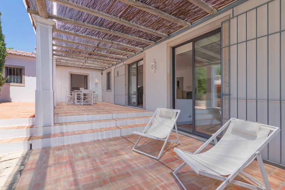 Casa Velha Pool Ocean View