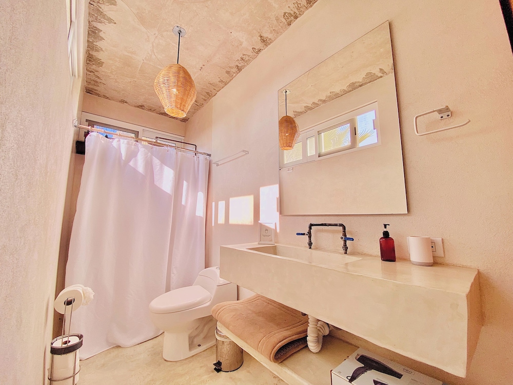 Perro Surfero Hotel Boutique - Todos Santos, BCS