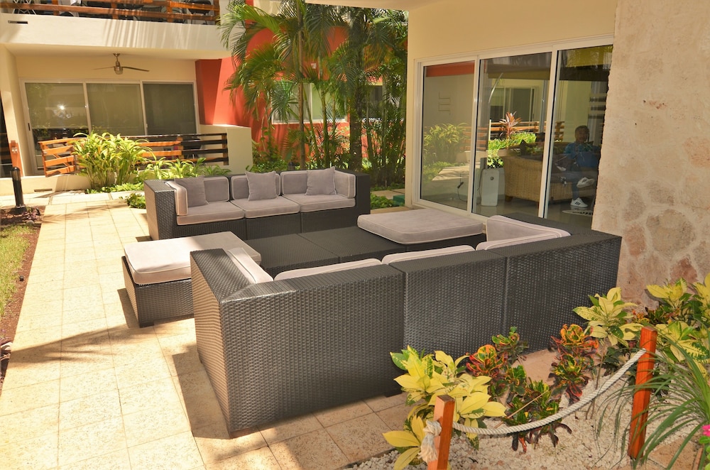 Condo Sabia Apartments by CSR