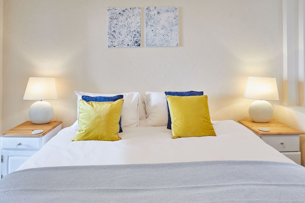 Host Stay Rockpool view 5