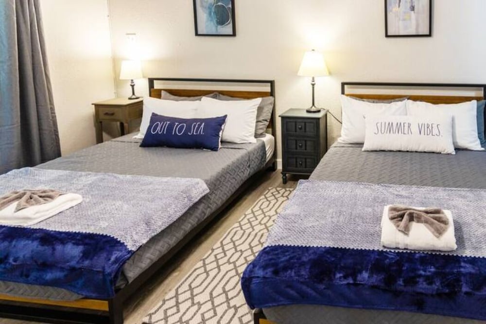 Canyon Lake Retreat by The Key Rentals