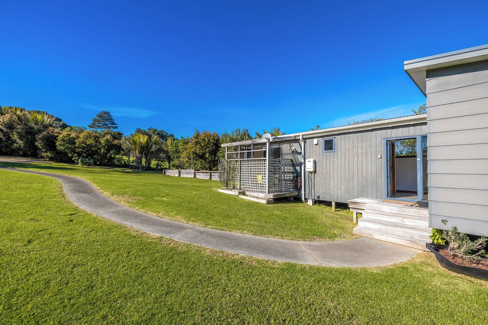 Harvest Cottage Onetangi