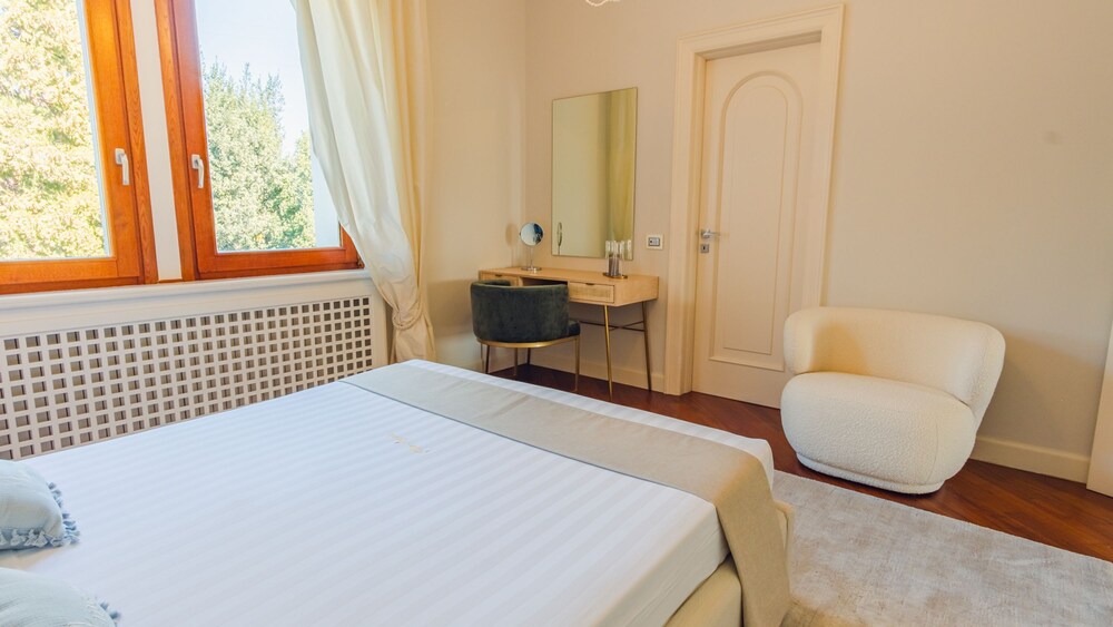Villa Angela - Italian Homing