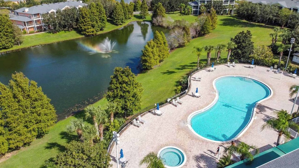 Get Away Bay at Bahama Bay
