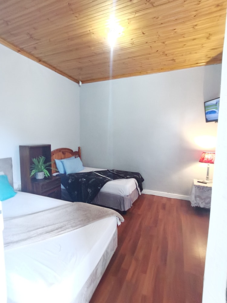Neo Ruks bnb sleep and Go view 2