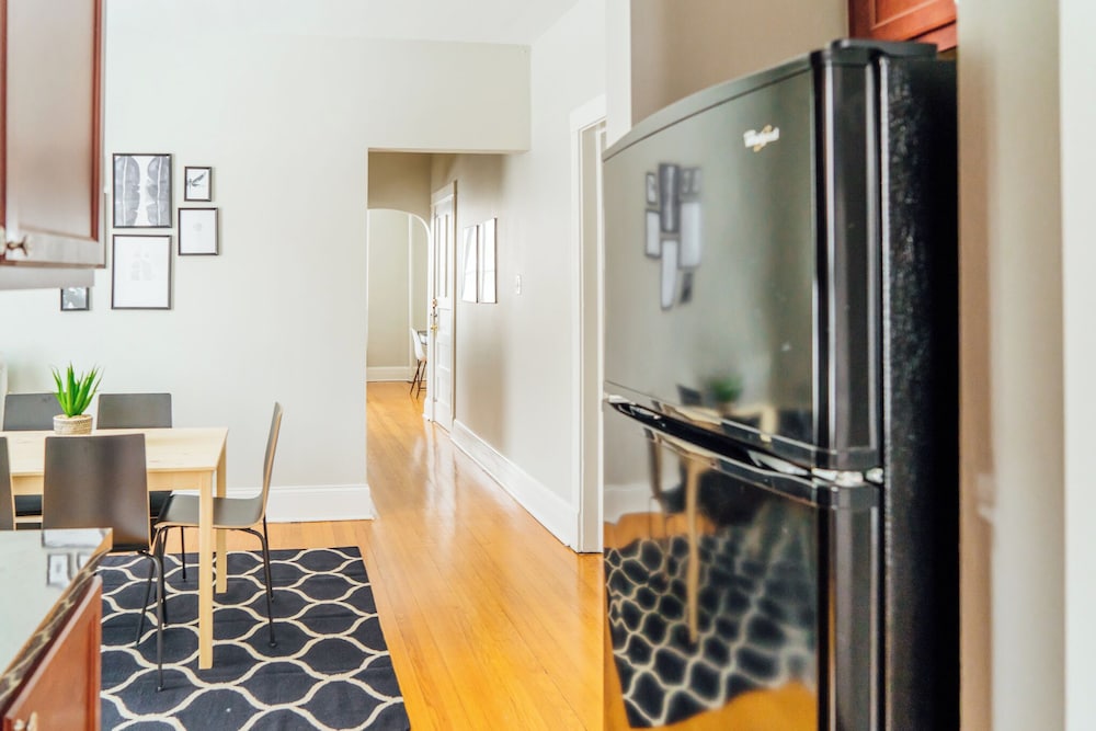 2BR Apt Furnished - Grace 11-1