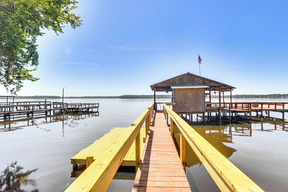 Lake Talquin Cabin: Close to FSU & Quincy!