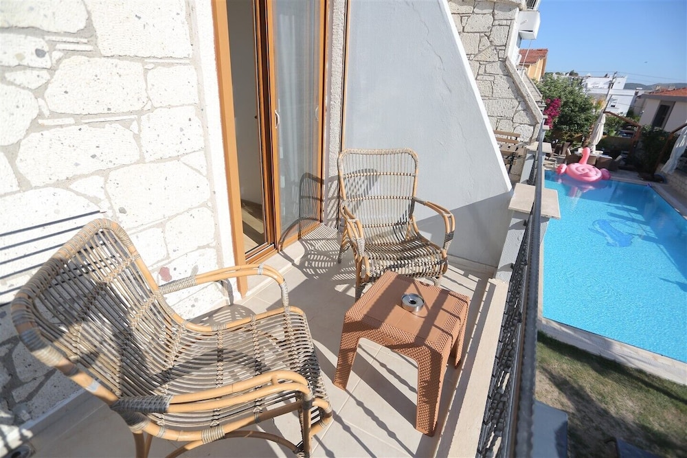 Fizzio Alaçatı Hotel - Image 99