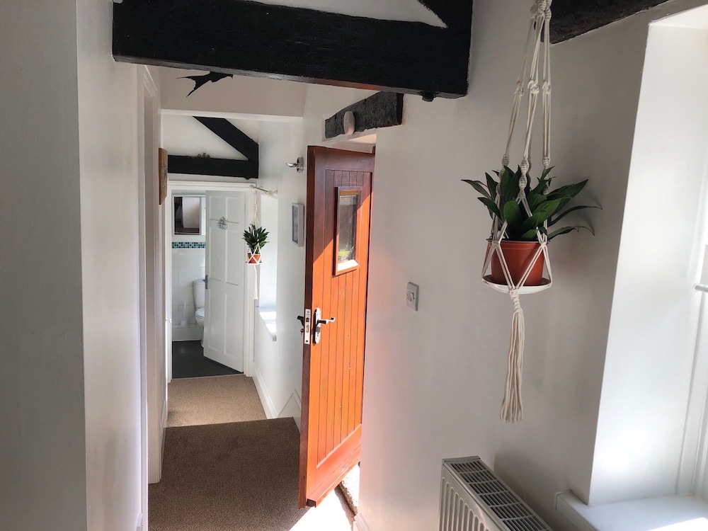 Swift Cottage