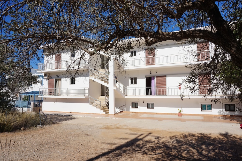 Yialos Studios