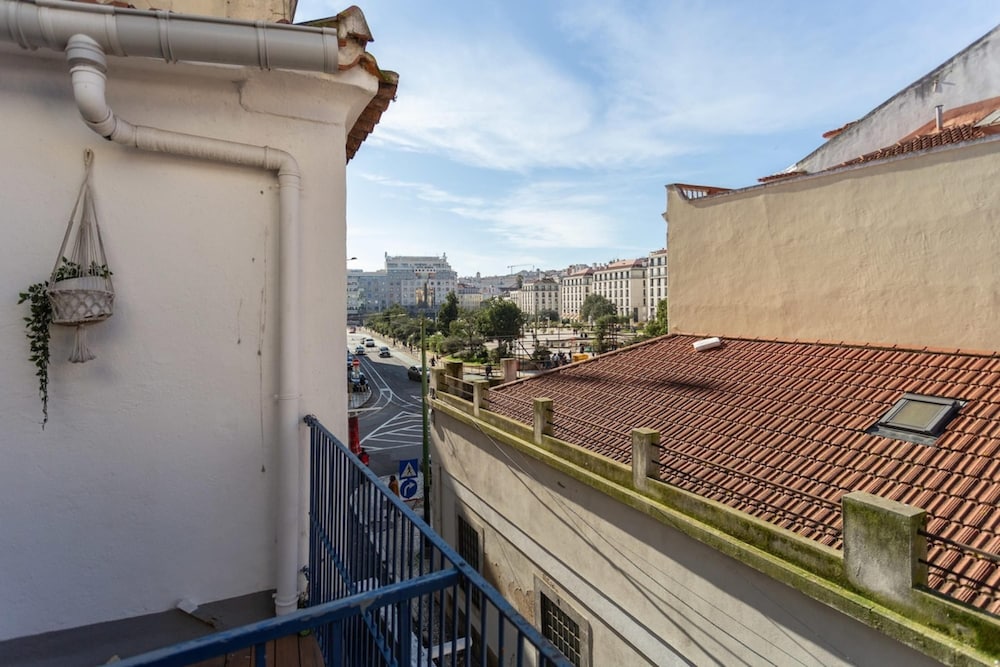 Historical Centre Terrace Aircon by LD Apartments