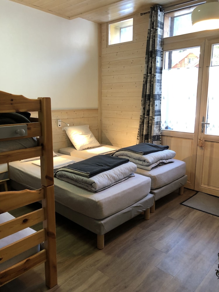 Alpenrose - Hostel view 3