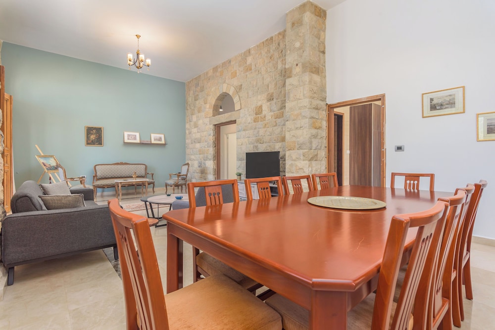 Beit Salima 3BR House with Pool