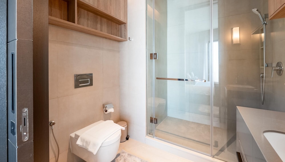 Modern 4BR M w Beach Access at Address JBR