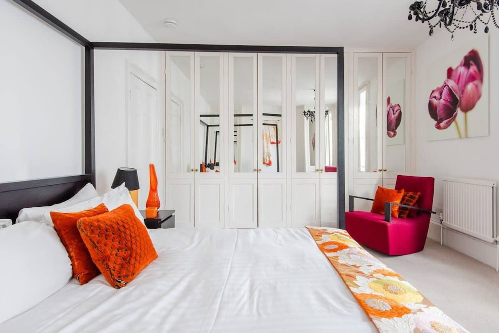 Host Stay Montpelier Sanctuary