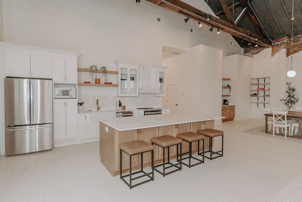 East Main Lofts