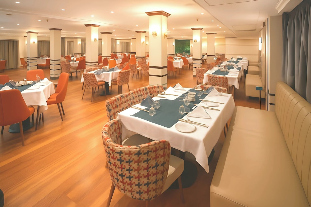 Nile Cruise Essence every Monday from Aswan 3 nights and every Thursday from Luxor 4 nights