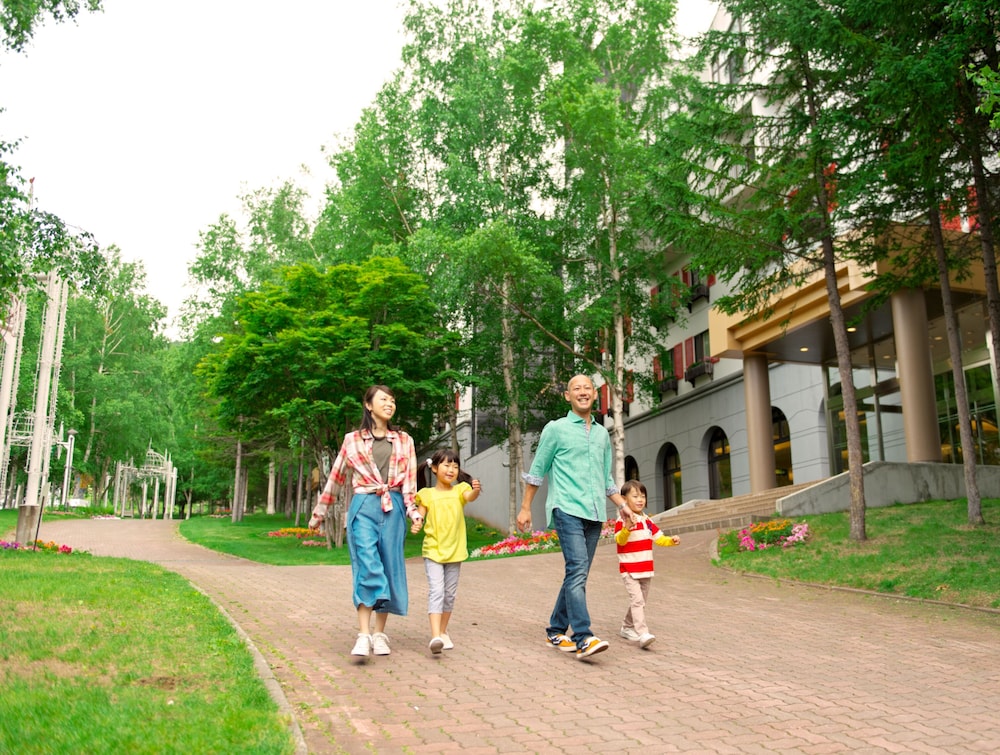 Rusutsu Resort Hotel & Convention 180