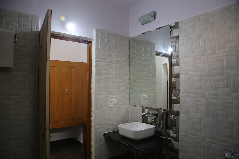 Photo 25