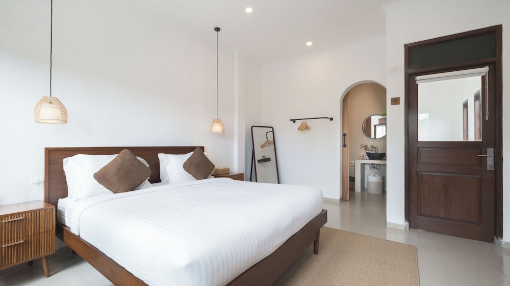 Villa Kamila 1 by Villa Finder