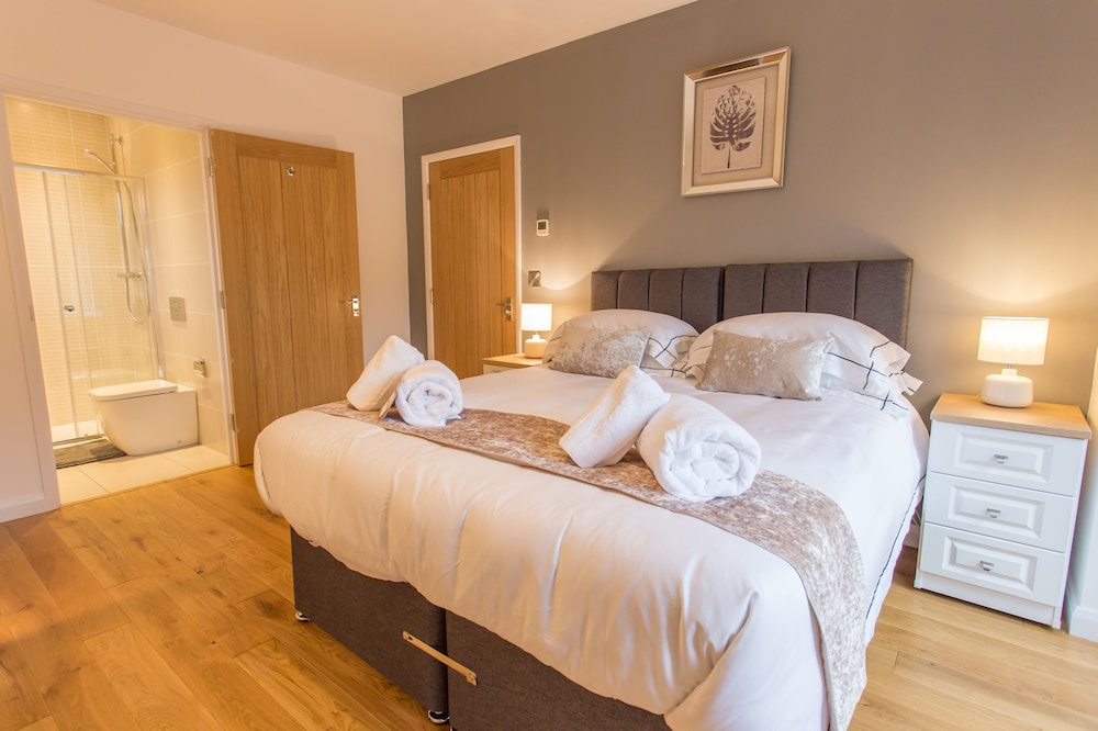 Oxford Vacations - Razia Apartments - Property Image 156
