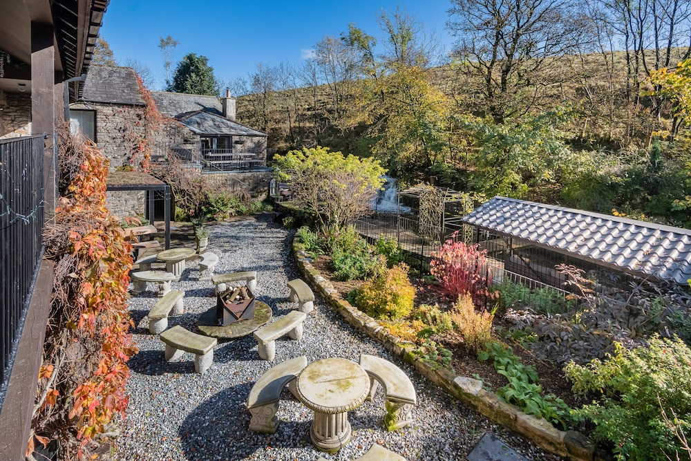 The Waterfall Retreat