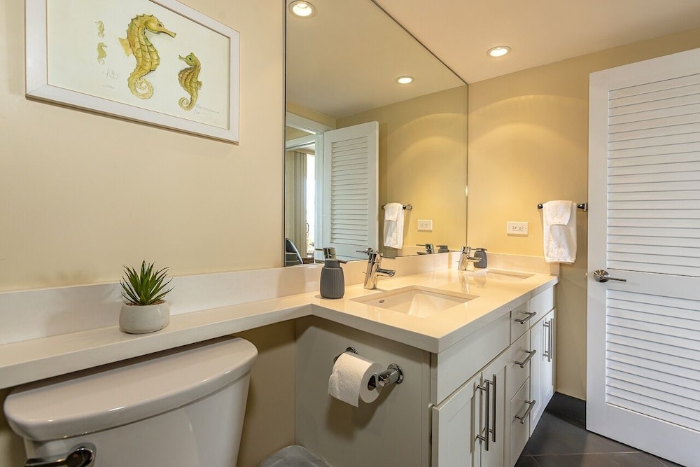 Royal Mauian 314 2 Bedroom Condo