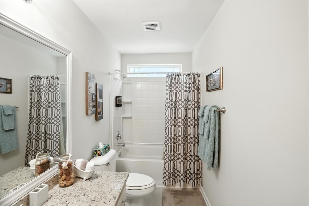 Lowcountry Luxury Near Palmetto Bluff 4 Bedroom Home