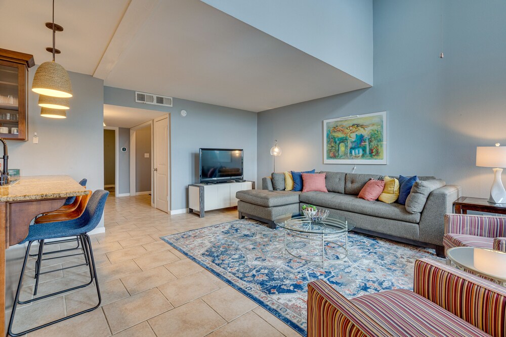Modern Point Venture Vacation Rental w/ Deck! - Property Image 17