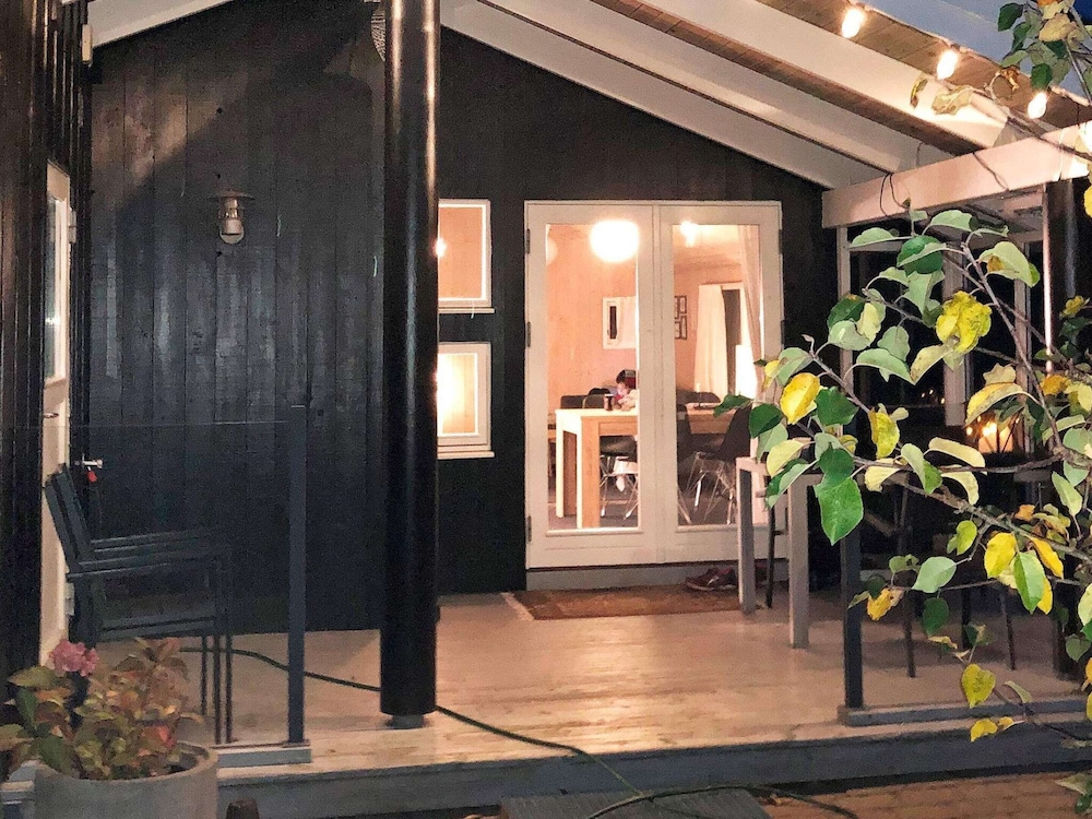 6 Person Holiday Home in Sjolund