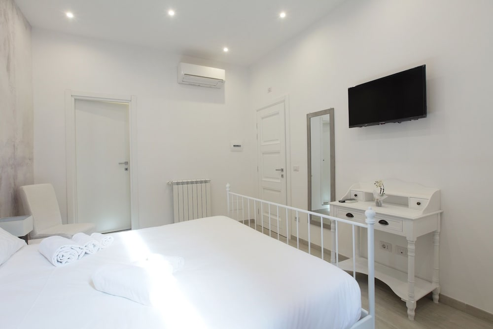 Mirko Luxury Inn