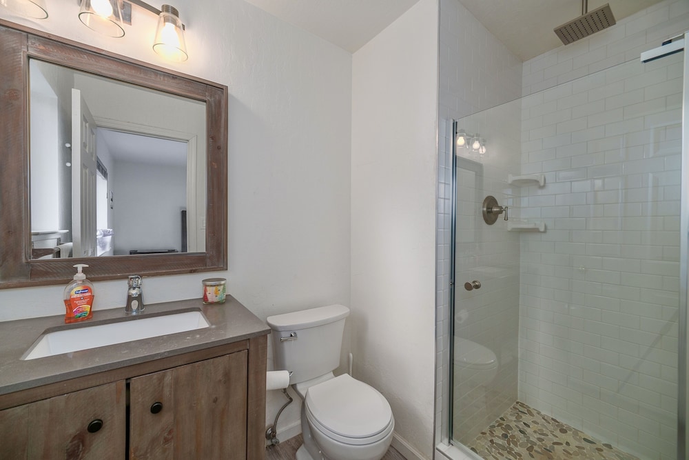 The Azure Tahoe Cabin 3 Bedroom Home