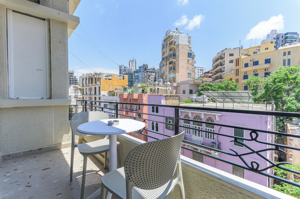 Callista 2-BR Apartment in Gemmayze