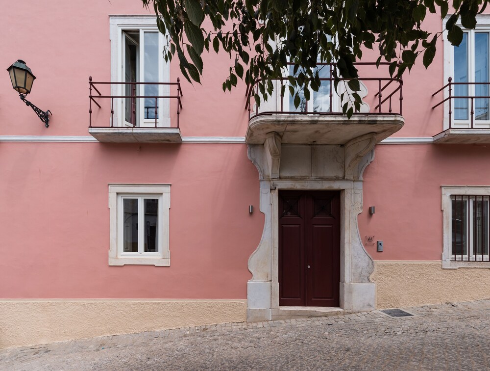 Hotel Travassos 11 - Image 1