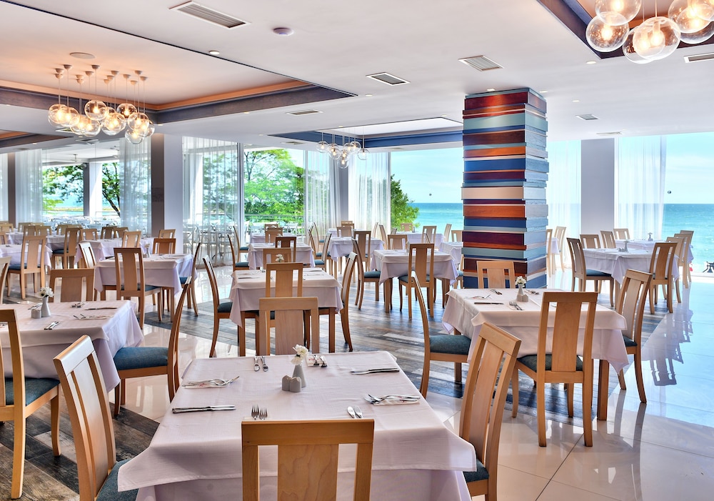 Grifid Encanto Beach Hotel - Wellness & SPA