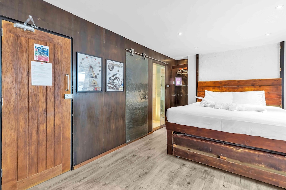 Grafton Copper By My Getaways
