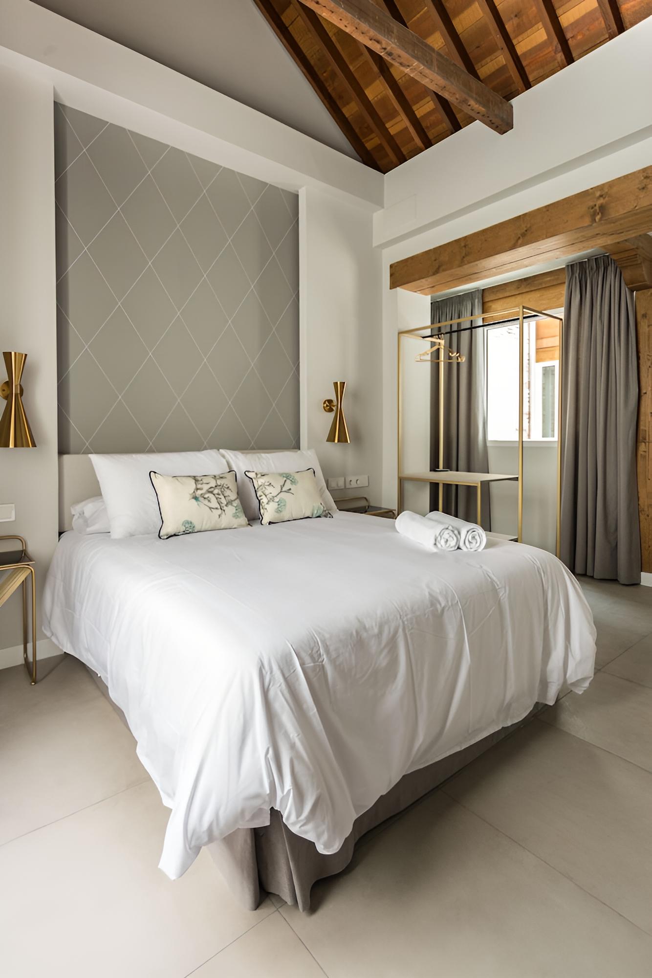 Weys Home Suites