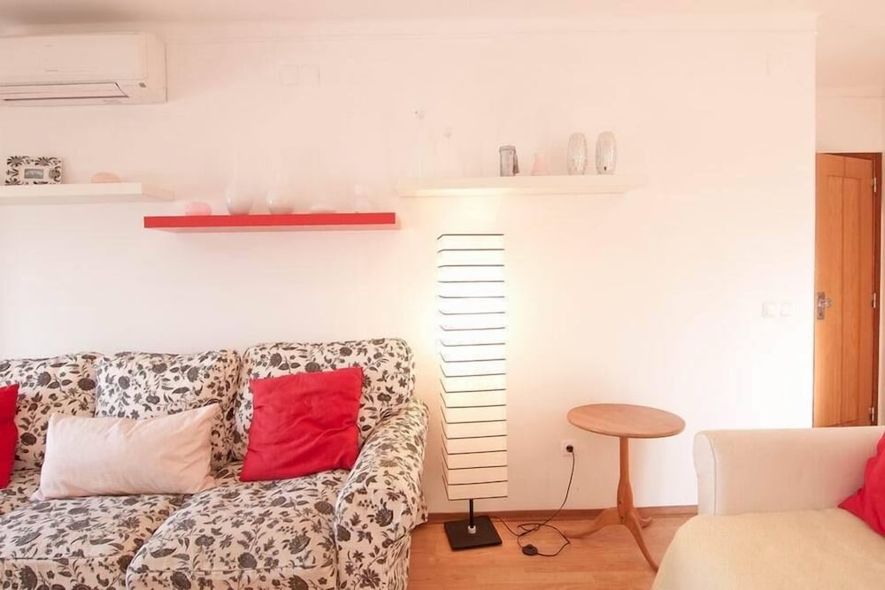 Alfama River Apartments view 2