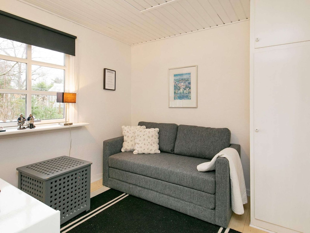 6 Person Holiday Home in Hals