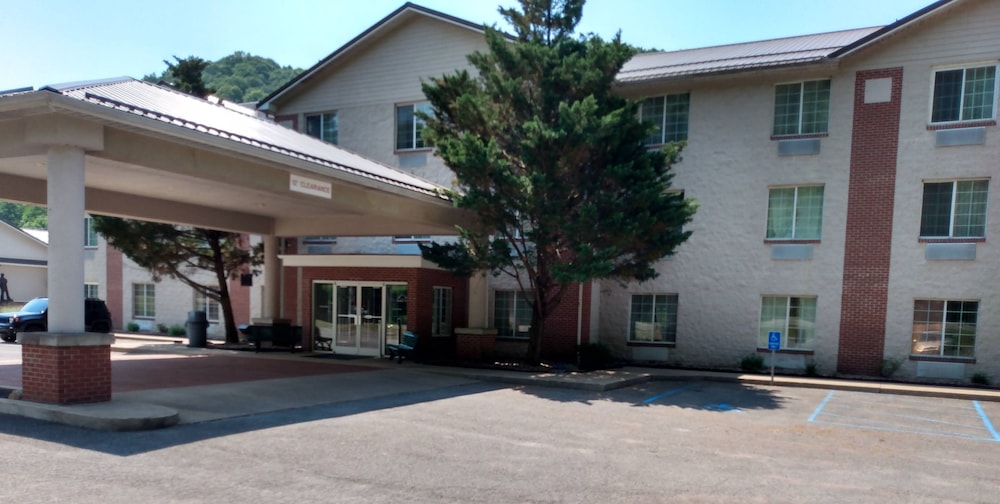 The Glenville Inn view 5